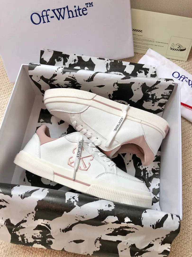 The real price is no more than a man.➕10！🌟🌟OFF WHITE⚡️Couple money.⚡️ 🍓🍇2024The official network is new.🥑🍉 Plant-45 🔥🔥Latest release of the market's highest quality version👊“OFF_WHITE”24Original version of the series, Original set,, Production process1:1Original,, 🔜More and more stars have a different choice of negro.🔸It's a classic.🔸Innovating in the tide🔸♪ The way you're tied up ♪ ♪ The way you're built ♪🔝Not a fashion-designed nosy, but a bright black horse from the vanguard.🐴🆙♪ And don't follow the waves ♪🔅Unentitled beauty.🔅 Fabulous.💯Head-decked cow skin. Refried.💯In the sheep's skin. Foot.💯Original modeling high-ball green mats. Bottom💯Original package, process Otsumi!💯The original model of the rubber floor.（Never yellow.）The layout is superb., The color is so bright., It's a solid-body thing.👍 Packaging💯Synchronize the full package of the official network（Brand bags., Brand wrapping paper., Accreditation, Brand bags.） Remarks: Shoes. Plastic perjury button. 👏 And the buttons.👏
