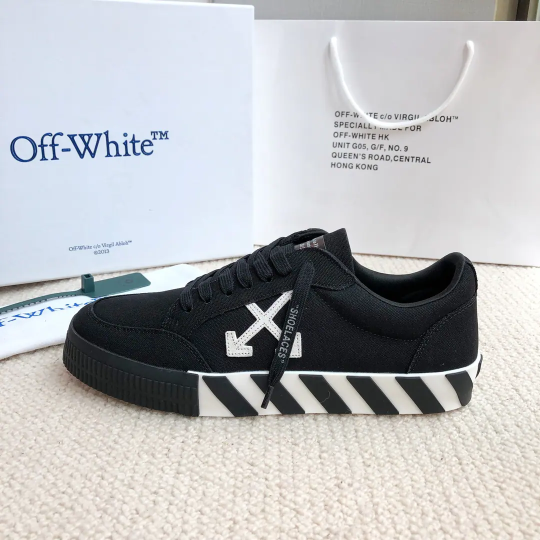 ⬛️Plant price【OFF～】Couples wear leisure shoes. 2026zThe cabinet is being sold simultaneously. 🔶Codes:35-44#️⃣ 🔷24Color🔜The shoe face is multi-materially combed.➕The netted inside., I'm comfortable with air., Shoes under the sole.: The original comforts are grinding down the ground., ⚠️In-kind📱Shoot!🎬It's better in kind.📢📢📢