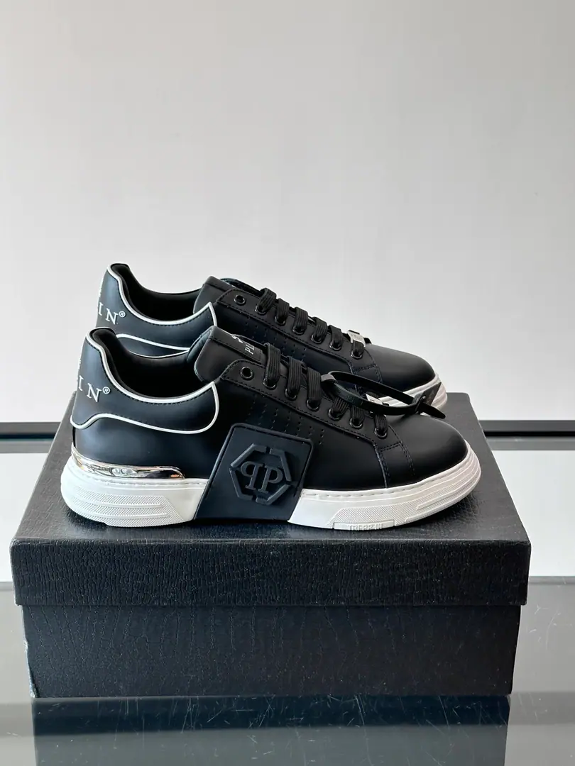 PHILIPP PLEIN-Philip.•Plain., German Tide Man low-banded shoes., Cow-skin design, Shoe-side-skin, cow-skin., - Brewer.. It's so nice.. It's so light., My feet are comfortable.！ size: 39-45（38.46Custom）