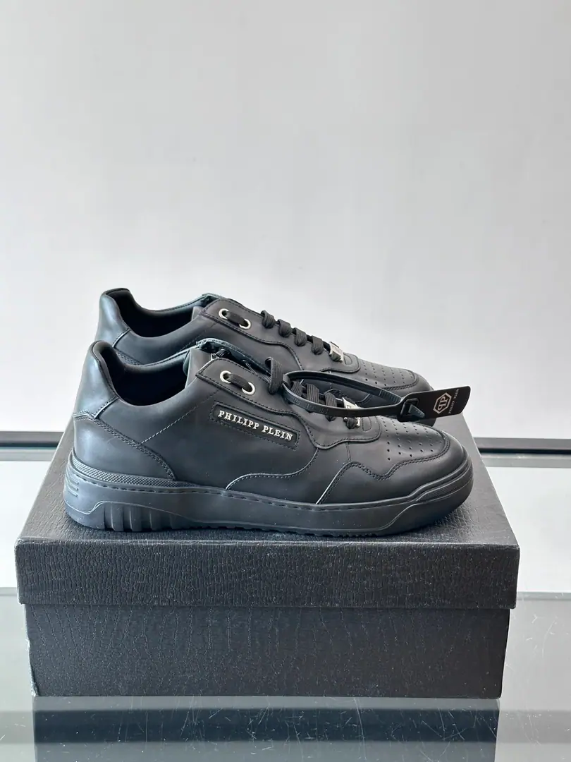 PHILIPP PLEIN-Philip.•Plain., German Tide Man low-banded shoes., Cow-skin design, Shoe-side-skin, cow-skin., - Brewer.. It's so nice.. It's so light., My feet are comfortable.！ size: 39-45（38.46Custom）