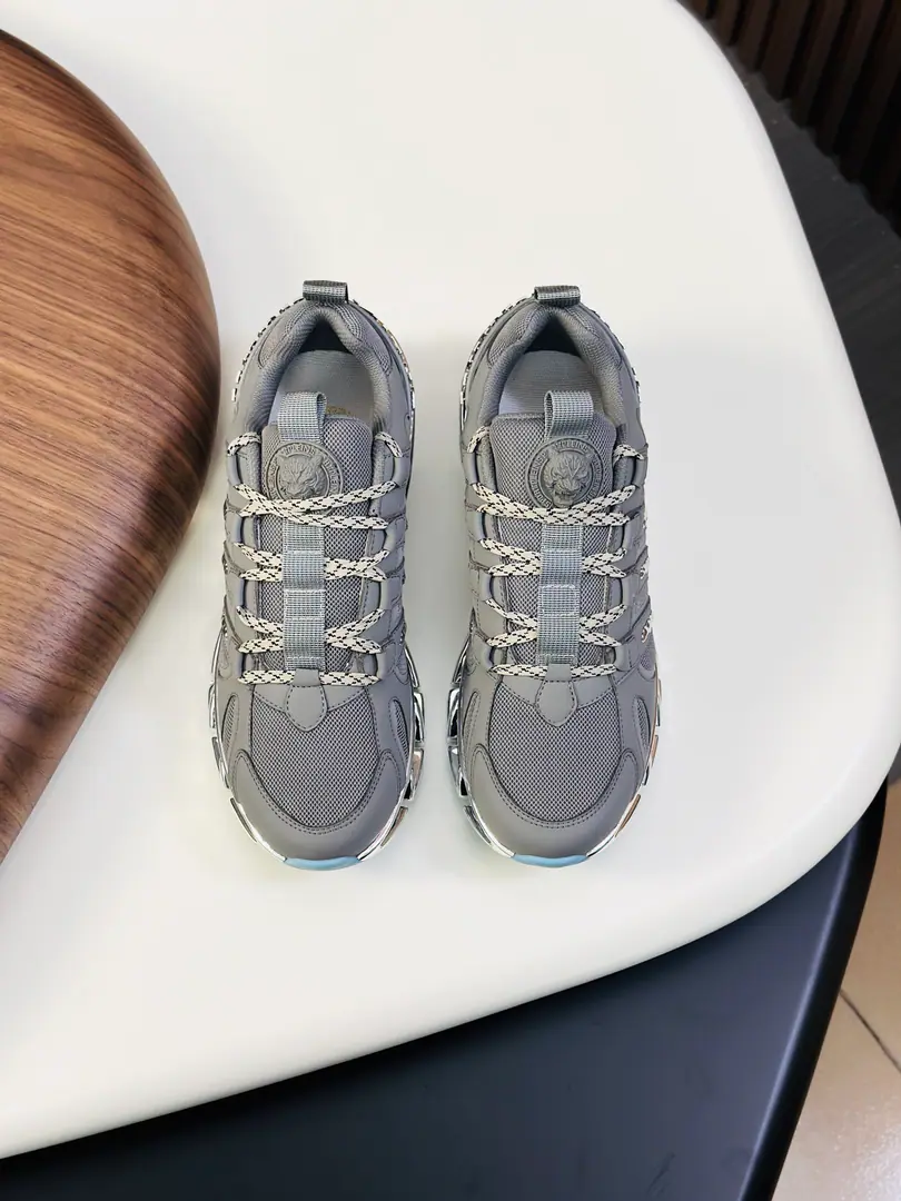 PHILIPP PLEIN-Philip.•Plain., German Tide Man Low Gang sneakers., The skin of the cow with airnets., - Brewer.. It's so nice.. It's so light., My feet are comfortable.！ Size: 39-44（38.45Do it.）