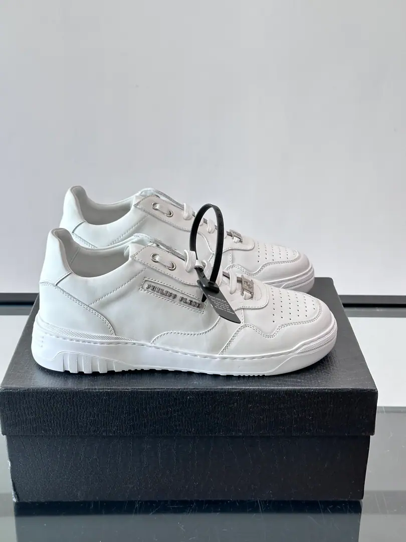 PHILIPP PLEIN-Philip.•Plain., German Tide Man low-banded shoes., Cow-skin design, Shoe-side-skin, cow-skin., - Brewer.. It's so nice.. It's so light., My feet are comfortable.！ size: 39-45（38.46Custom）