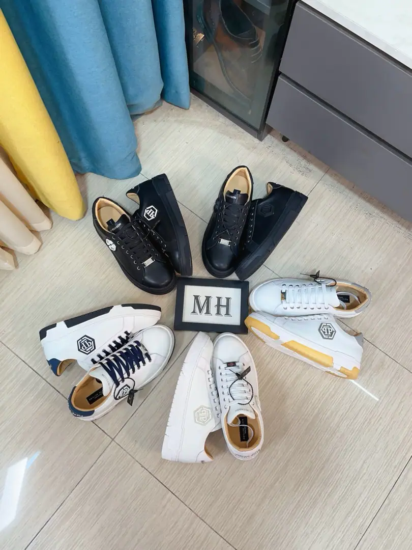 Get out of the factory.🌸🌸【PHILIPP PLEIN-】🅰GermanyPPThe new Phillips Network is on the market. 🅰🅰Perfectly shaped to build a top quality.🅰Rubber-resistant ground. 🌻The shoe-faced cow-coloured hardware., In the cow's skin., Shoes full. Stereo. Original MonoQuality🌻It's a big one. You're a good man., Fashion, New！！Absolute focus. Size: 40-44（45 46Do it.
