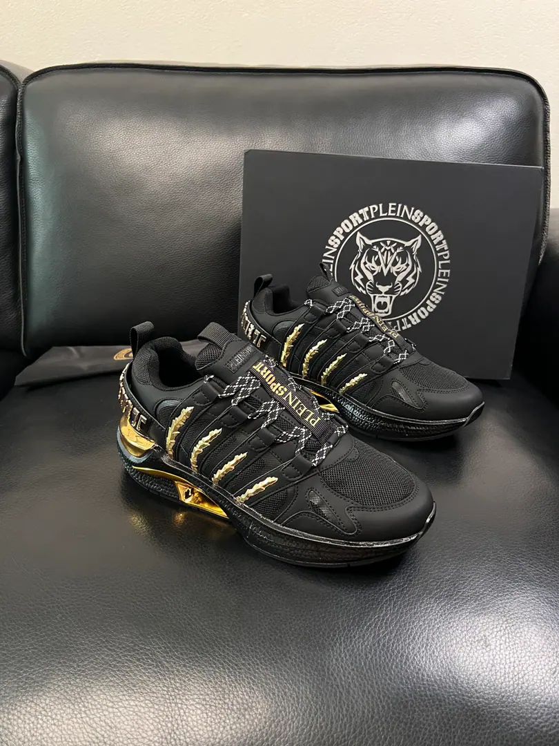 PHILIPP PLEIN High Quality Top-level craft Philip.pp New cabinet synchronised the original plant configuration, Italian imports of cattle and fabrics., A private model of the whole shoe parts., Soft and cozy web-painted mats., Shoes under the sole.: The original factory is super comfortable with the original., The original factory and the single., Codes 39-44 (Make a reservation. 38 45)