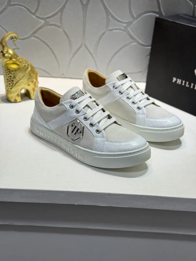 Get out of the factory.【Real value】🚀🚀PHILIPP PLEIN(Phillip Prynne.)High-end men's shoes. Official Network1:1. The shoes are skinned with cattle.➕In the sheep's skin., Original hardware accessories, New exclusive., It's a world-famous act., It's a better quality than the official one.1: 1Repeat[Colour]！You're a different person, building a fashion personality.！ You're a big boy.!Classic Size: 38-44（45Custom