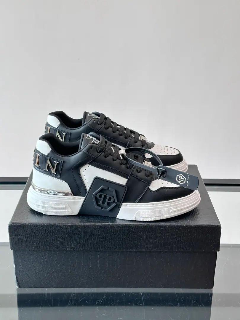 PHILIPP PLEIN-Philip.•Plain., German Tide Man low-banded shoes., Cow-skin design, Shoe-side-skin, cow-skin., - Brewer.. It's so nice.. It's so light., My feet are comfortable.！ size: 39-45（38.46Custom）