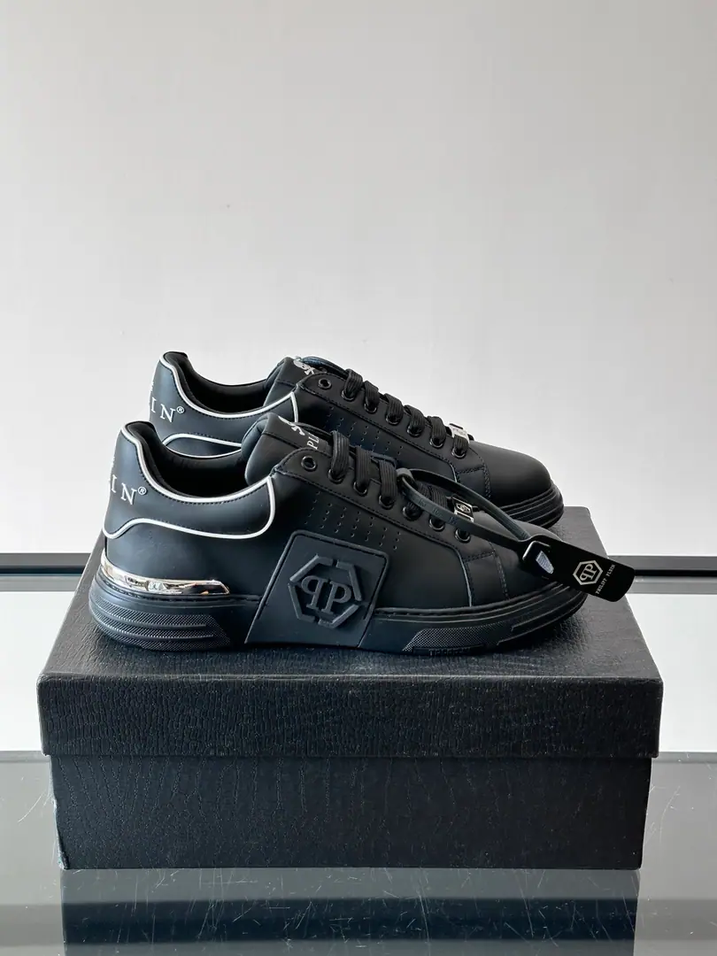 PHILIPP PLEIN-Philip.•Plain., German Tide Man low-banded shoes., Cow-skin design, Shoe-side-skin, cow-skin., - Brewer.. It's so nice.. It's so light., My feet are comfortable.！ size: 39-45（38.46Custom）