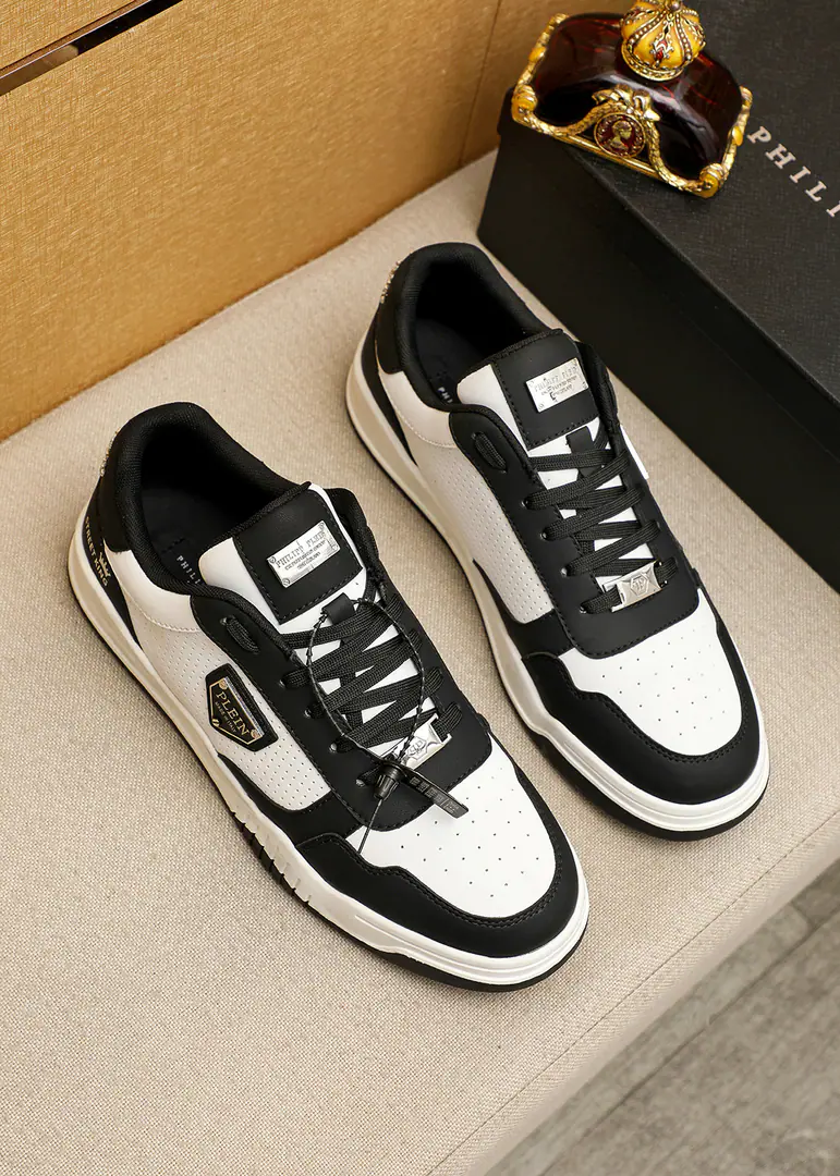 💐 Trade marks: PHILIPP PLEIN「 Philip.-Plain.」Leisure shoes. Positive code number: 40-44（45.46🉑️Make a reservation.) Commodity materials: Good-quality cattle skins, empty-skins., Airnets are in the air., Rubber Bottom Colours: 4⃣️Colour Optional
