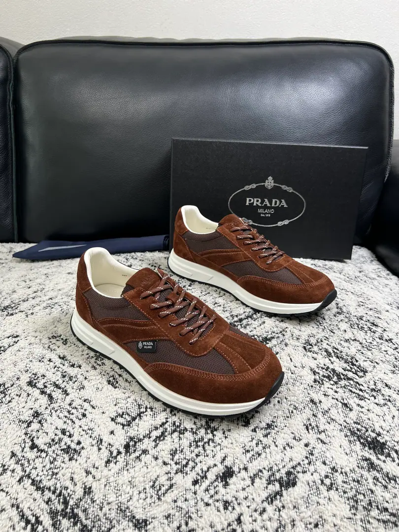 Prada Top-level craft, Prada. Synchronize cabinets, The original plant was equipped with Italian beef-coloured fabric., Imported cattle mats., I'm comfortable with air., Shoes under the sole.: The original plant is used for the original base., The original factory and the single. High Quality Welcome to the comparison., Codes 38-44（Make a reservation. 45 46 ）