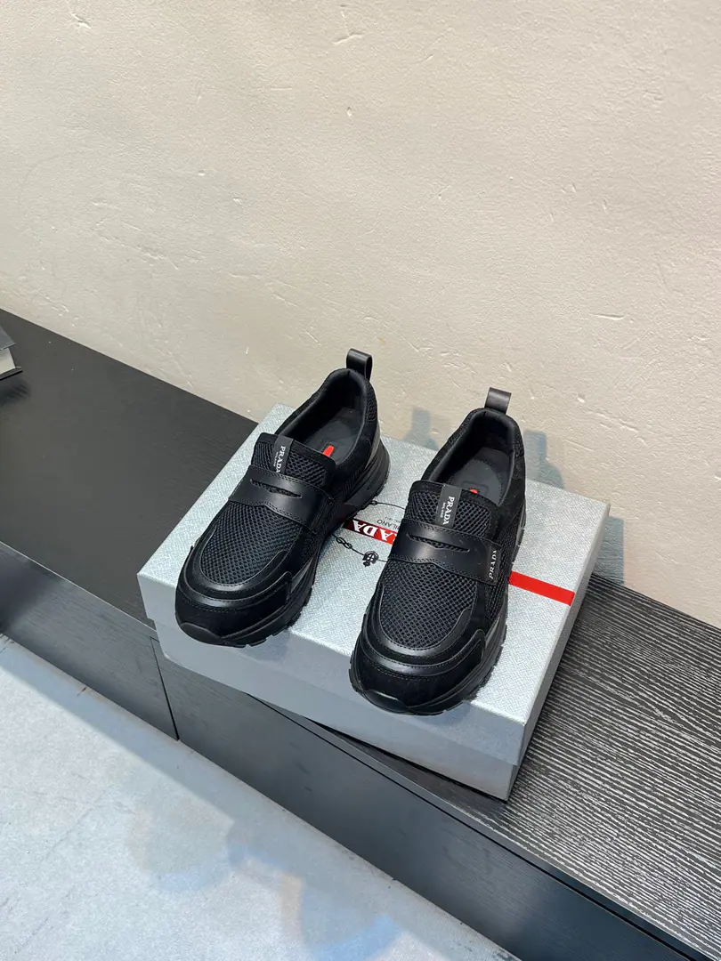 【PRADAPrada.】——The guy's shoe cabinet is a mess., Synchronise Action, 1High quality delivery✔️ Original cow skins on the web., Skins and feet., 1🆚1Repeat, Original factory base, 38-45（45I'll make sure I don't change it.）