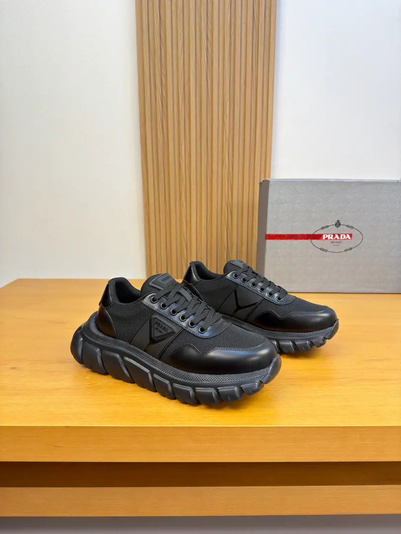 【 PRADA】Prada. High-end quality Original List·Leisure sports shoes Shoe.: 🔝Open the bouquet., The brand of high-sight sails., Shoes..Shoe tongue..The brand of the car.logoPlastic module Uchi.: Brand canvas., Foot.. Water-tied cow skin. Otsumi!: It's so light.TPUBubbles; Form Super-high-quality control.·- I'm doing a little work.: Highlight(High-end·- How expensive.·Slot) Size: 38-44（45, Make a reservation.)·PRD0195