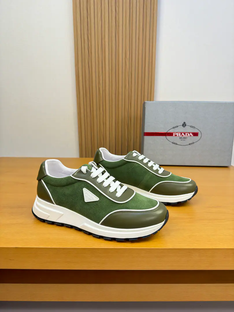 【PRADA】Prada. High-end quality Original List·Leisure sports shoes Shoe.: Original🔝Napa Skin., Anti-feathers., Shoes..Car sewn brand plasticLOGOMarking, Shoe tongue..Back up..Air pressure brandlogo Uchi.: Water-tied cow skin. Otsumi!: It's so light.TPUBubbles·Rubber. Double-coloured base Super-high-quality control.·- I'm doing a little work., Highlight(High-end·- How expensive.·Slot) Size: 39-44（38, 45, 46, - It's a deal.)·PRD0136
