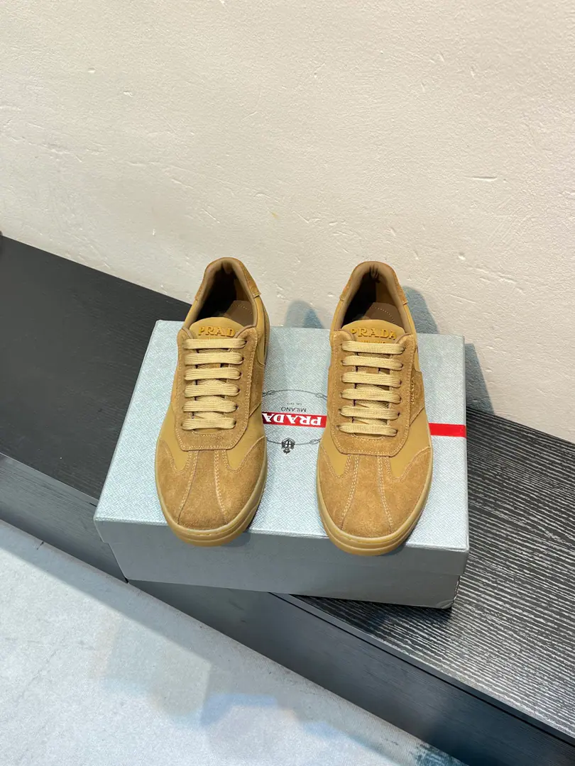 【PRADAPrada.】——The guy's shoe cabinet is a mess., Synchronise Action, 1High quality delivery✔️ Original cow skin, Skins and feet., 1🆚1Repeat, Original factory base, 38-45（45I'll make sure I don't change it.）