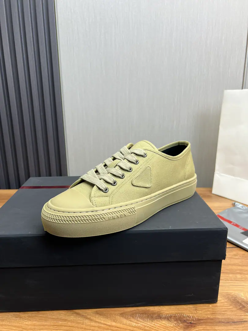 Plant 【PRADAPrada.】The man's shoe cabinet is a big-ass canvas., Synchronise Action, 1High quality delivery✔️Original canvas+In the cow's skin., 1🆚1Repeat, Original factory base, 38-45（45I'll make sure I don't change it.）