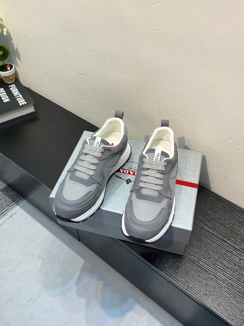 【PRADAPrada.】——The guy's shoe cabinet is a mess., Synchronise Action, 1High quality delivery✔️ Original cow skins on the web., Skins and feet., 1🆚1Repeat, Original factory base, 38-45（45I'll make sure I don't change it.）