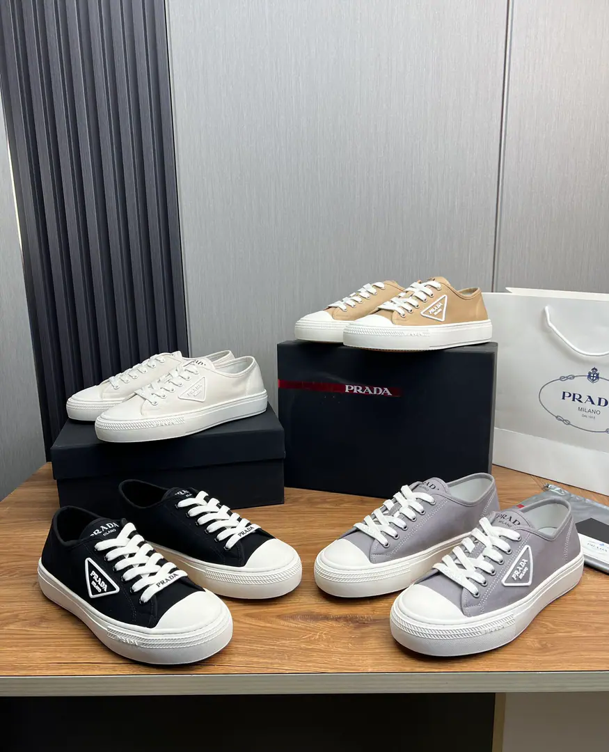 Plant 【PRADAPrada.】The man's shoe cabinet is a big-ass canvas., Synchronise Action, 1High quality delivery✔️Original canvas+In the cow's skin., 1🆚1Repeat, Original factory base, 38-45（45I'll make sure I don't change it.）
