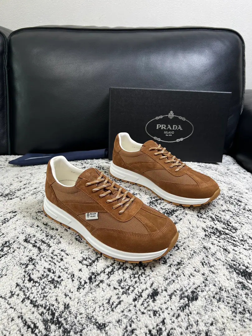 Prada Top-level craft, Prada. Synchronize cabinets, The original plant was equipped with Italian beef-coloured fabric., Imported cattle mats., I'm comfortable with air., Shoes under the sole.: The original plant is used for the original base., The original factory and the single. High Quality Welcome to the comparison., Codes 38-44（Make a reservation. 45 46 ）