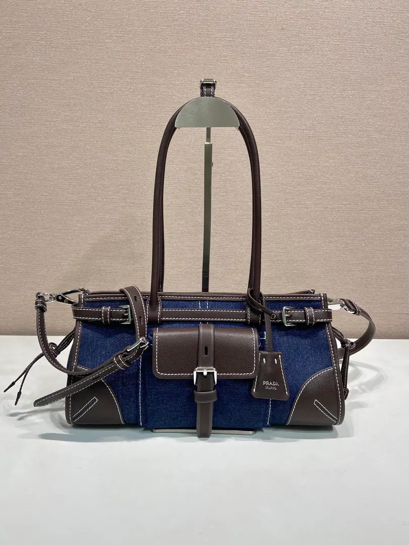 🎉Cowboy.Bonnie🎉1BA Cowboy.🎉🎉 This cowboy.BonnieThe bag is brand new., The unexpected interaction between practical details and material was added.. It's a new, new, new, new, new, new, new, new, new, new, new, new, new, new, new, new, new, new, new, new, new, new, new, new, new, new, new, new, new, new, new, new, new, new, new, new, new, new, new, new, new, new, new, new, new, new, new, new, new, new, new, new, new, new, new, new, new, new, new, new, new, new, new, new, new, new, new, new, new, new, new, new, new, new, new, new, new, new, new, new, new, new, new, new, new, new, new, new, new,, We'll use Danin's cowboy noodles and cow skins., It's got a functional pocket., ♪ To be charming ♪. Scrolling Sew Lines, Combining process tradition with modern charm. Leather handles., Disableable resonable sundries, Fashion and practical., The top is superb.👍Baby., Let's get started., Another time-consuming time-out.🎉🎉 Long32xHigh15.5xBottom12cm🎉🎉🎉