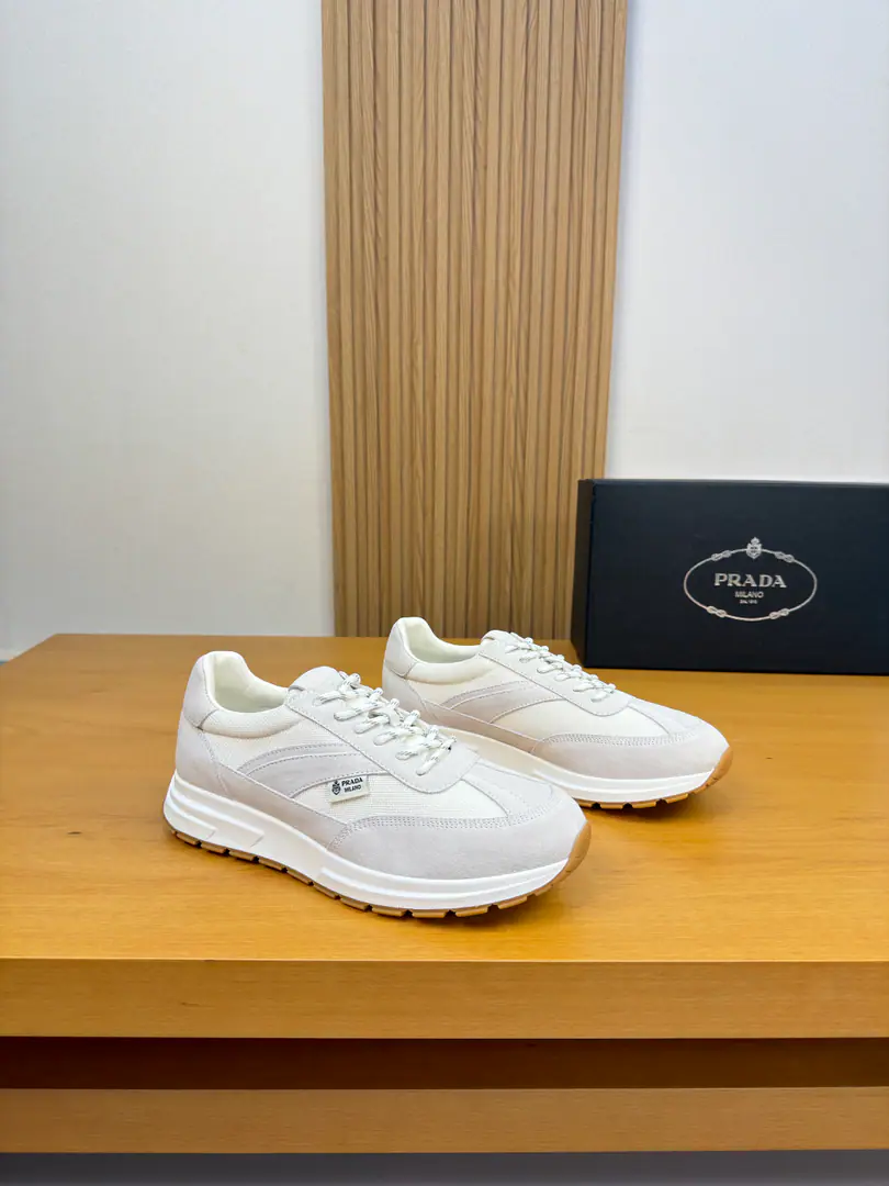 【 PRADA】Prada. High-end quality Original List·Leisure sports shoes Shoe.: Imports🔝Anti-feathers., Brand canvas., Shoes..The brand of the car.logoCursor, Shoe tongue..Air pressure brandlogo Uchi.: Water-tied cow skin. Otsumi!: It's so light.TPUBubbles·Rubber; Double-coloured base Super-high-quality control.·- I'm doing a little work.: Highlight(High-end·- How expensive.·Slot) Size: 38-44（45, 46, Make a reservation.)·PRD0157