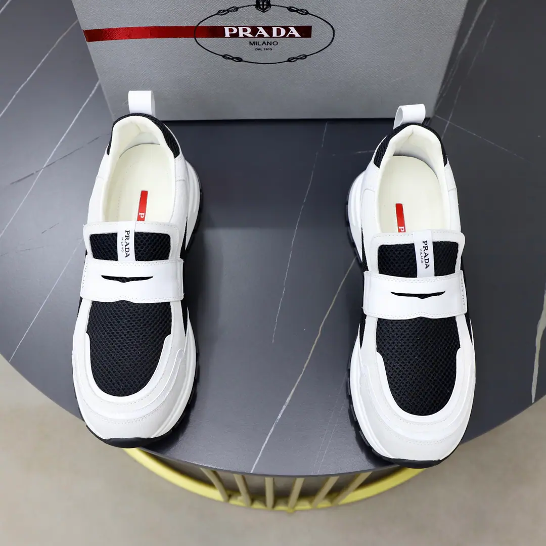 Get out of the factory. Top First List Brand: PRADA（Prada.） Standard Code: Men38/44（45It's a deal.） Level: Same as the other two. Materials: Original cow skin swipe In the cow's skin. Original is soft and soft. Type: Leisure sports shoes Young fashion. Europe and America. English style Colours: Physical Image Colour