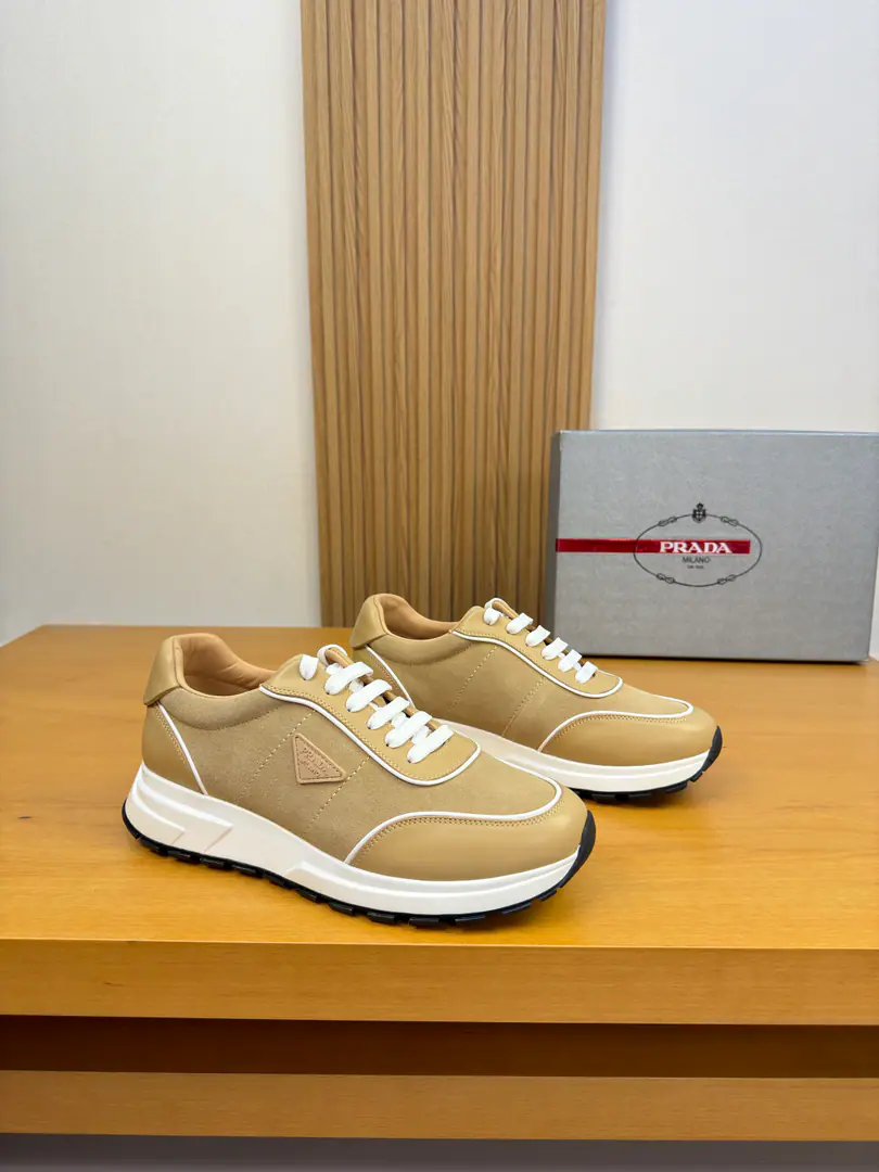 【PRADA】Prada. High-end quality Original List·Leisure sports shoes Shoe.: Original🔝Napa Skin., Anti-feathers., Shoes..Car sewn brand plasticLOGOMarking, Shoe tongue..Back up..Air pressure brandlogo Uchi.: Water-tied cow skin. Otsumi!: It's so light.TPUBubbles·Rubber. Double-coloured base Super-high-quality control.·- I'm doing a little work., Highlight(High-end·- How expensive.·Slot) Size: 39-44（38, 45, 46, - It's a deal.)·PRD0136