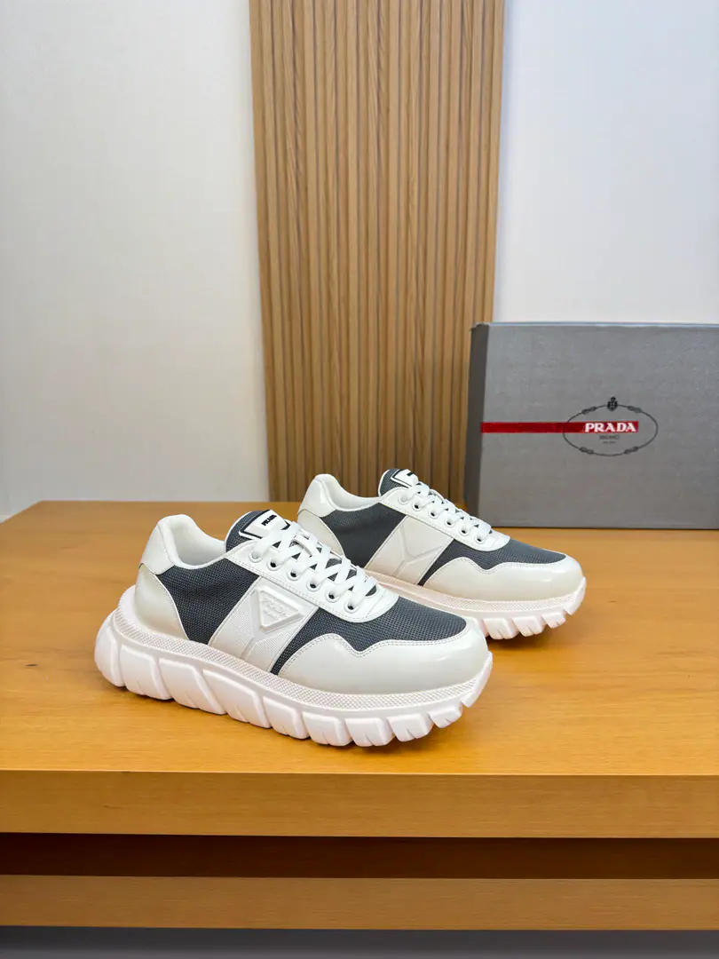 【 PRADA】Prada. High-end quality Original List·Leisure sports shoes Shoe.: 🔝Open the bouquet., The brand of high-sight sails., Shoes..Shoe tongue..The brand of the car.logoPlastic module Uchi.: Brand canvas., Foot.. Water-tied cow skin. Otsumi!: It's so light.TPUBubbles; Form Super-high-quality control.·- I'm doing a little work.: Highlight(High-end·- How expensive.·Slot) Size: 38-44（45, Make a reservation.)·PRD0195