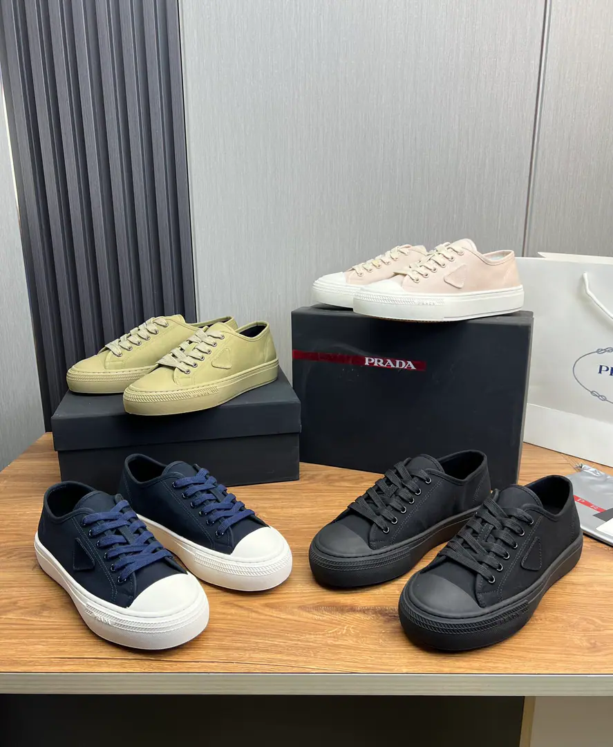 Plant 【PRADAPrada.】The man's shoe cabinet is a big-ass canvas., Synchronise Action, 1High quality delivery✔️Original canvas+In the cow's skin., 1🆚1Repeat, Original factory base, 38-45（45I'll make sure I don't change it.）