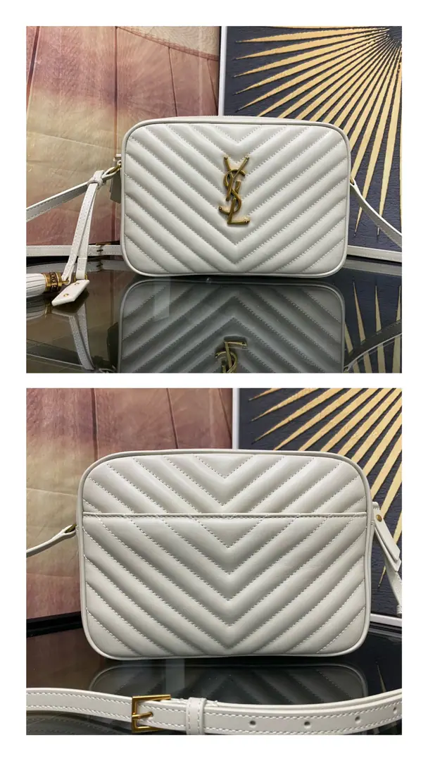 🆕New version（Put it in the back.） LOUImporting a cattle camera bag., I'll buy the original., - It's a hardware.logoIt's special.！Very fine.！A modifiable shoulder belt with a fashion-stylish hanger.！100% calf skin., In the linoleum.！Attach an intabulation bag！Very useful atmosphere.！ Model: 715232 Dimensions: 23x16x6cm