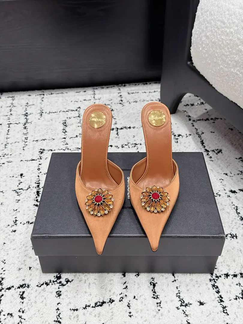 Saint Roland.Saint Laurent 26/New sharp shoes. Heel heels. High heels, half-slips. I'm a big sister of my own., He's got a sharp, long, long, long, long, long, long, long, long, long, long, long, long, long, long, long, long, long, long, long, long, long, long, long, long, long, long, long, long, long, long, long, long, long, long, long, long, long, long, long, long, long, long, long, long, long, long, long, long, long, long, long, long, long, long, long, long, long, long, long, long, long, long, long, long, long, long, long, long, long, long, long, long, long, long, long, long, long, long, long, long, long, long, long, long, long, long, long, long, long, long, long, long, long, long, long, long, long, long, long,, long, long, long,, Shoes with a 3D ruby., The sauna is a finely radiant material., ♪ The color is so bold ♪, Make a look easily.. I'm gonna do a dress with a body and a hip., The forktails are mature, May., With a little black suit., But it's a balance-over., Dinner party., Party date., The light drinks are perfect for the scene.. ✔️Shoe.: Shinseng ✔️Uchi.: Little sheep's skin. ✔️Otsumi!: Italy is a big-ass country. ✔️He's tall.: 10.5cm ✔️size: 35-42Code（40, 41 42Code custom is not to be changed）