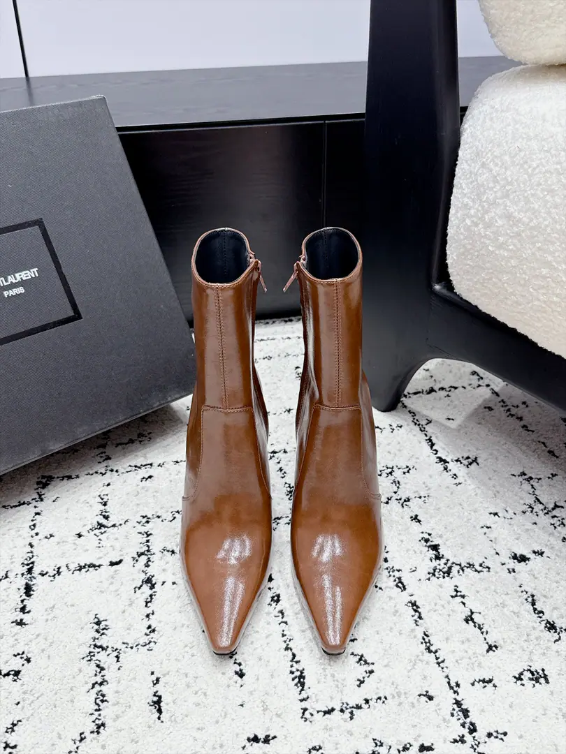 SAINT LAURENT Saint Roland. 26/ Autumn Slight and high and short boots. Autumn and winter can't be lost.YSLPointy boots.🖤The classic pointy head strap., The length of the leg is out of line., Bright wax skin., The high-profile light is coming., Janey's boots., Do Not Stack Over-design, But the king can return to the past., The mood is just a matter of time., The big, big, big, big, big, big, big, big, big, big, big, big, big, big, big, big, big, big, big, big, big, big, big, big, big, big, big, big, big, big, big, big, big, big, big, big, big, big, big, big, big, big, big, big, big, big, big, big, big, big, big, big, big, big, big, big, big, big, big, big, big, big, big, big, big, big, big, big, big, big, big, big, big, big, big, big, big, big, big, big, big, big, big, big, big, big, big, big, big, big, big, big, big, big, big, big, big, big, big, big, big, big, big, big, big, big, big, big, big, big, big, big, big, big, big, big, big, big, big, big, big, big, big, big, big, big, big, big, big, big, big, big, big, big, big, big, big, big,💃 ✔️Fabulous.: Customize imported cow skin ✔️Uchi.: Import mixed sheep skin ✔️Otsumi!: Italy is a big-ass country. ✔️He's tall.: 10.5cm ✔️Size: 35-42（40 41 42Make a no-refund order.）
