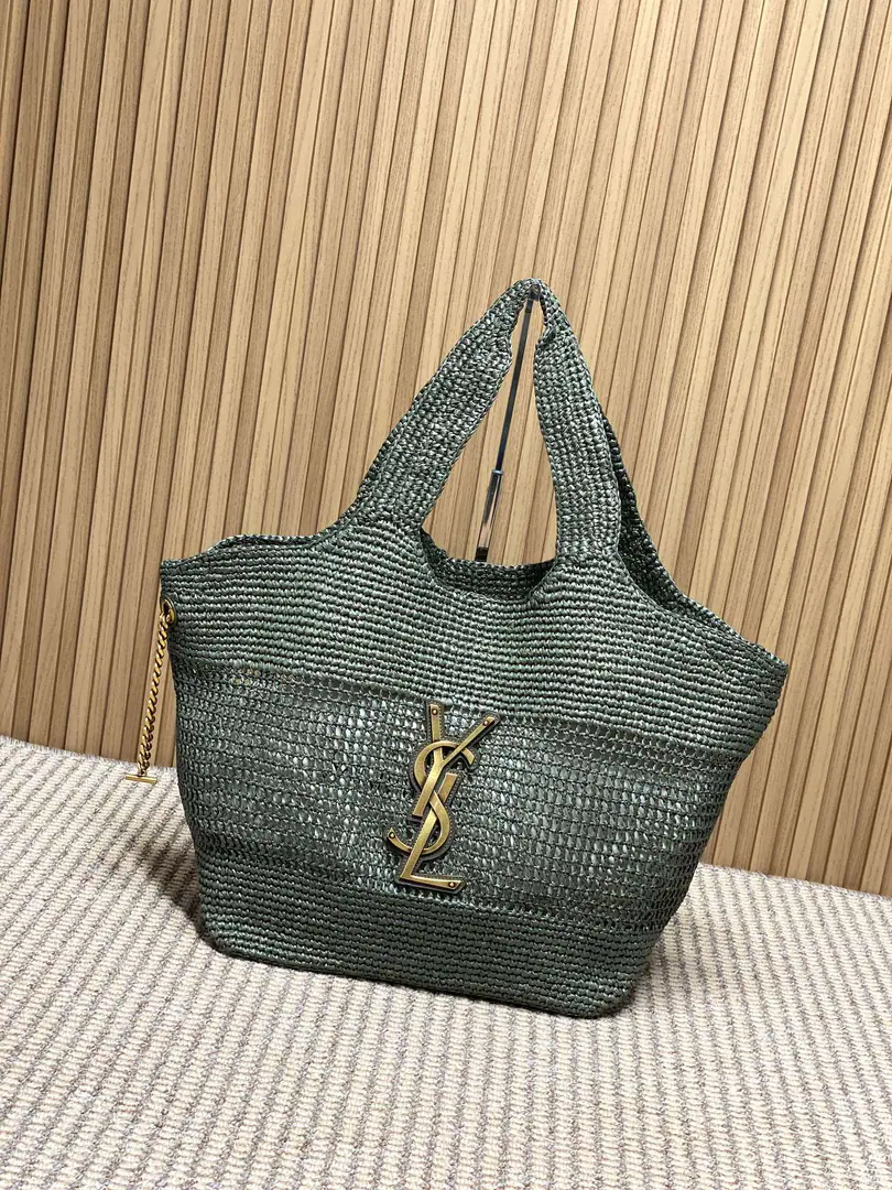 YSL ICARERafiktort bag., Handcuffing, Natural Raphi herbs., Take a breath., Spring and summer are the best.！Covered, empty embroidery.+The edge of the bouquet., Match classic metalYSLMark, It's a very good recognition.✨. With glasses to remove, It's a great deal of pick-up.. Large-capacity design, Telecommuting, Holiday., The beach can easily fit the daily stuff., It's practical and fashionable., It's a bright one in a spring and summer.！👜 Model: 868748 Dimensions:31/46 x 28 x 15/5cm