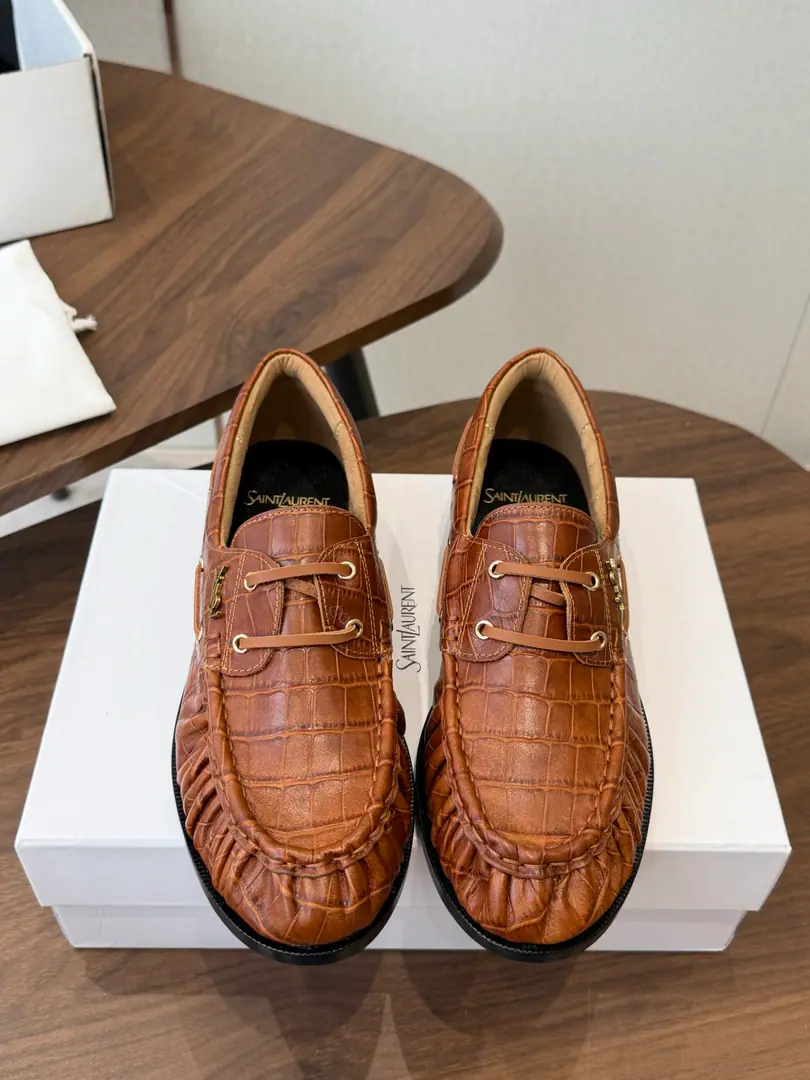 Female Men（⚠️Synchronise Action✈️Box） YSL Yves Saint Laurent (The Yang Forest）Big bang couple. LeFoo shoes, little cow skin. Floor LeFlell Shoes. Each pair has different details.. From eel to calf, paste or cow hide., From metal to bottom., From the bottom to the bottom., Different styles fit different suit settings.. The daily commute can be a simple option., A suit or dress is a good fit.. You can choose high and high., Elegance and a woman's taste.. You can choose a flat-touching place., Fashion and warmth.. The upper foot is not comfortable., The air is rising., I love it so much.！ For two years, I've been thinking about a few more of these., It's so convenient., Comfortable, cool drops., Very, very, very, very, very, very, very, very, very, very, very, very, very, very, very, very, very, very, very, very, very, very, very, very, very, very, very, very, very, very, very, very, very, very, very, very, very, very, very, very, very, very, very, very, very, very, very, very, very, very, very,, It's a recommendation. Shoe.: Counter-featur./Bullskins. Uchi.: A sheep's skin cushion. Shoes under the sole.: Italy is a big-ass country. He's tall.: 2cm Size: Women34-43 Men38-47（⚠️Women34 40 41 42 43Men 38 46 47Make a no-refund order.）