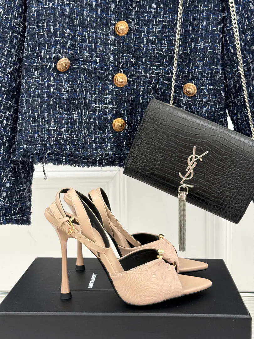 🏧𝐒𝐚𝐢𝐧𝐭 𝐋𝐚𝐮𝐫𝐞𝐧｜𝐘𝐒𝐋 St. Roland's sexy heels. No matter what the shop is., Attendance Or do you want to take pictures? It'll be easy to squeeze with you at all times. Be yours.「Ace on the deck.」✨ Facework customized leather with original The insides are all sheep's skin. Italian imports of cattle and skin size: 35-41 [34.40.41Custom]