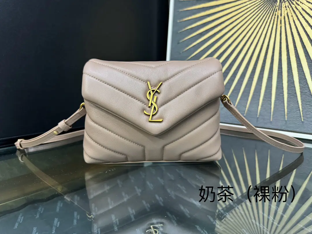 【🔝Top First List】yslThe cabinet's up to date with the slashing bags., Softly and stylishly flip the bag., Shoulder band adjustable, More straps to separate parts of the wristband., Disassemble into a withdrawal.（Handbag.）, Import of Italian original cattle skin, There's a zipper bag in the bag., 3A knob.！Multifunctional and special.！Model: 467072Dimensions: 20X14X7cm