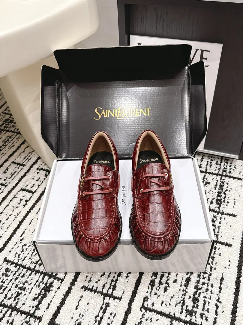 Requisition level Men Saint LaurentSaint Roland. 26/ New morning and autumn, I'm going to be a big fan of the Bean-Fook shoes. Saint Roland.YSLLeFou Doudous Shoes, Continue brand French style. The details of the wrinkles are fine.. - Oh, Pete., The ploughed cattle skin is optional., The soles of the flat and comfortable shoes., It's a combination of face and reality., Suitable suit., Tsk., Half skirt., Unlock the locks and put them on.. Fabulous.: Shea skin grinding sands./Counter-featur. Uchi.: Lamb skin. Otsumi!: Original Open Template Custom Bottom Size: 34-47（Women34 41 42 43 Men38 45 46 47Do it.）