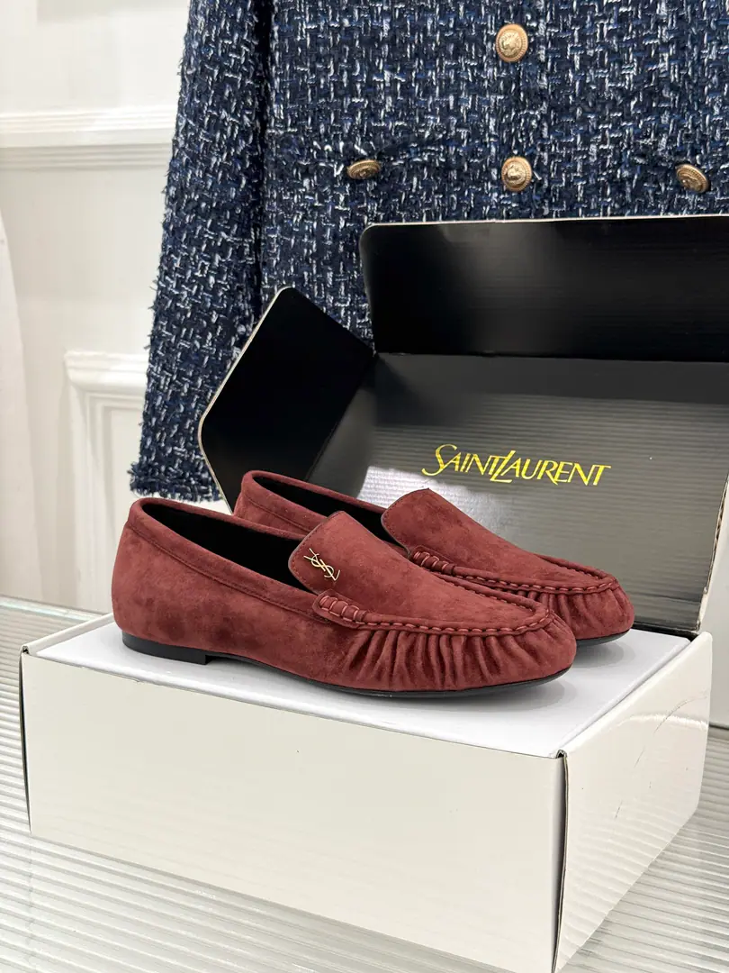 🏧𝐒𝐚𝐢𝐧𝐭 𝐋𝐚𝐮𝐫𝐞𝐧｜𝐘𝐒𝐋 St. Roland's new product.logoLeFlell Shoes. Top Facework customized leather with original The insides are all sheep's skin. Italian imports are so thick. size: 35-39（40/41/42Custom）