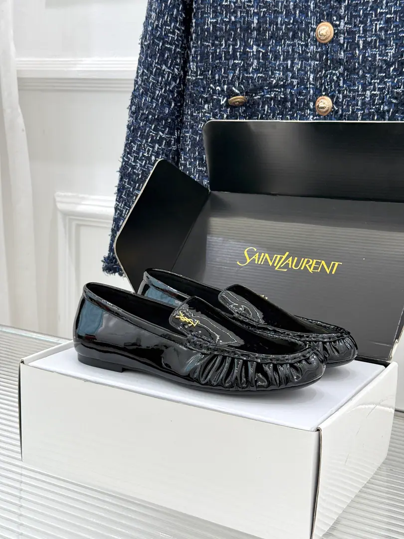 🏧𝐒𝐚𝐢𝐧𝐭 𝐋𝐚𝐮𝐫𝐞𝐧｜𝐘𝐒𝐋 St. Roland's new product.logoLeFlell Shoes. Top Facework customized leather with original The insides are all sheep's skin. Italian imports are so thick. size: 35-39（40/41/42Custom）