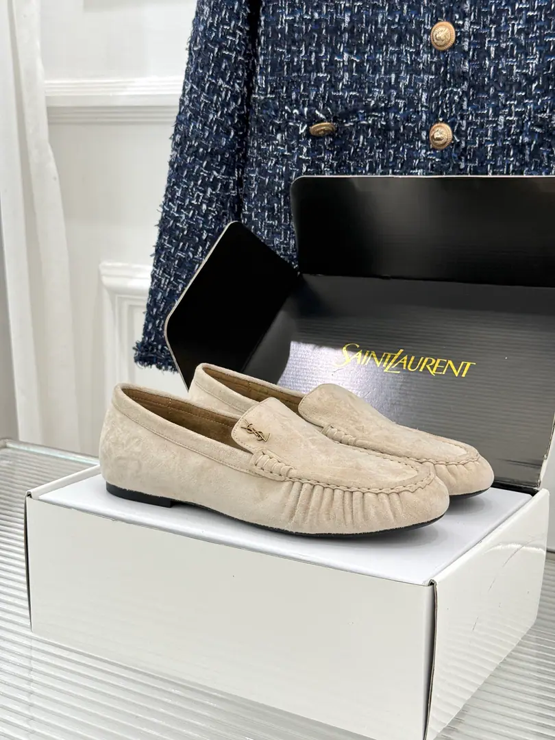 🏧𝐒𝐚𝐢𝐧𝐭 𝐋𝐚𝐮𝐫𝐞𝐧｜𝐘𝐒𝐋 St. Roland's new product.logoLeFlell Shoes. Top Facework customized leather with original The insides are all sheep's skin. Italian imports are so thick. size: 35-39（40/41/42Custom）