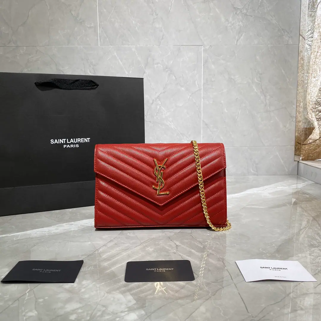 #𝑴𝒐𝒏𝒐𝒈𝒓𝒂𝒎 𝑾𝒐𝒄# MONOGRAMA caviar-twilighted envelope..A super-functional little bag., The classic style., Upgrade the most advanced version, %Italian cattle skins are finely crafted.. Custom MetalsYHome.logoShow your personality.. Retrieval design to ensure security of use. The bag is big., It's in the bag.20A card slot., Two banknotes., Two central partitions., A zipper bag., Everything.！ Model: 377828 Dimensions: 22.5x14x4cm