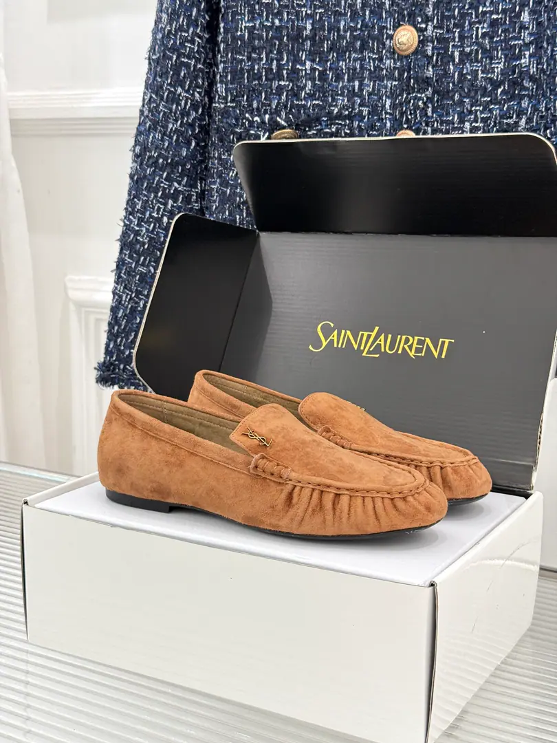 🏧𝐒𝐚𝐢𝐧𝐭 𝐋𝐚𝐮𝐫𝐞𝐧｜𝐘𝐒𝐋 St. Roland's new product.logoLeFlell Shoes. Top Facework customized leather with original The insides are all sheep's skin. Italian imports are so thick. size: 35-39（40/41/42Custom）