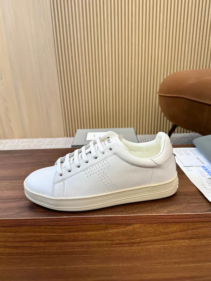 Minoru.🎤🎤TOM FORDTom Ford's got a new classic., A piece never out of date.tom fordMen's shoes., Head-story pearls., Low-bands with flat-headed round-head shoes., In the rubber-coated cow., The upper feet are cozy and simple., SideTPunctures, It's a very good one.[John.], It's a classic shoe from the men's shoe cabinet., You deserve it.[Applause.][Applause.]. [John.][John.][John.][John.]The transmission will blow., 39-44Code38/45/46Customised. [John.][John.][John.][John.][John.]
