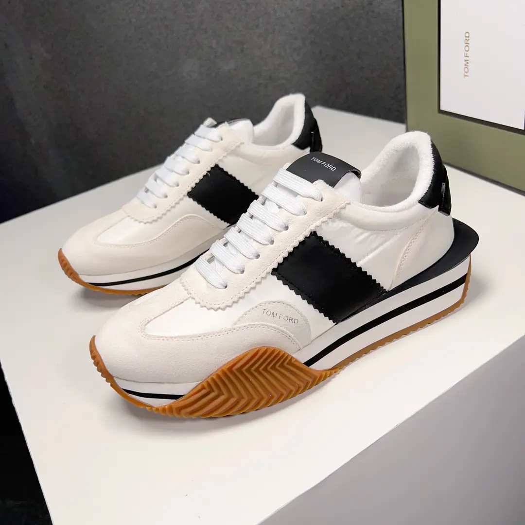 ClassicTomfordMen's shoes. Eco-shoes－Top It's time for Hen-Sin to show up., ♪ To the epoch season ♪. It's a little smooth between the steps., Collapse of Color, The energy is warming. Size: 39-44（38 45Do it.）