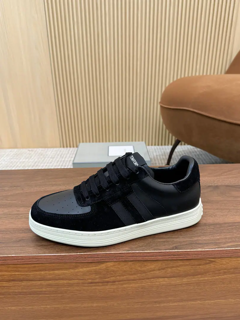 Minoru.🎤🎤TOM FORDTom Ford's got a new classic., A piece never out of date.tom fordLeisure men's shoes., Head-story pearls., Low-band with flat-headed round-head shoes., The line of the bus., In the cow's skin., The upper feet are cozy and simple., SideTPunctuated, It's a very good one.[John.], It's a classic shoe from the men's shoe cabinet., You deserve it.[Applause.][Applause.]. [John.][John.][John.][John.]The transmission will blow., 39-44Code38/45/46Customised. [John.][John.][John.][John.][John.]