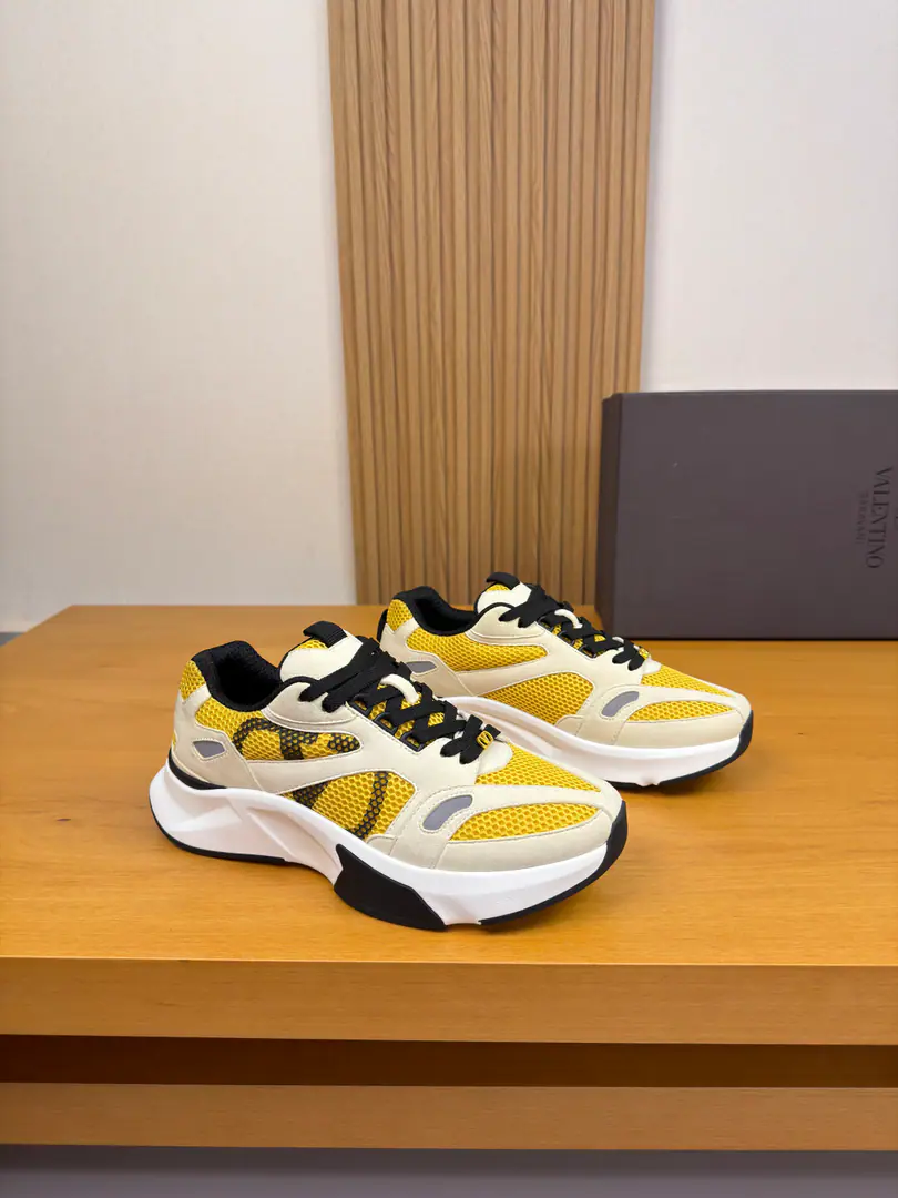 【VALENTION】Valentino. High-end quality Original List·Leisure sports shoes Shoe.: 🔝Environmental fabric, Brand, empty net canvas., Shoe colouring brand totem., Shoe tongue..Back up..Brandweaves Uchi.: Brand canvas. Otsumi!: It's so light.TPUBubbles·Rubber. Double-coloured base Super-high-quality control.·- I'm doing a little work.: Highlight(High-end·- How expensive.·Slot) Size: 39-44（38, 45, Make a reservation.)·VL03858