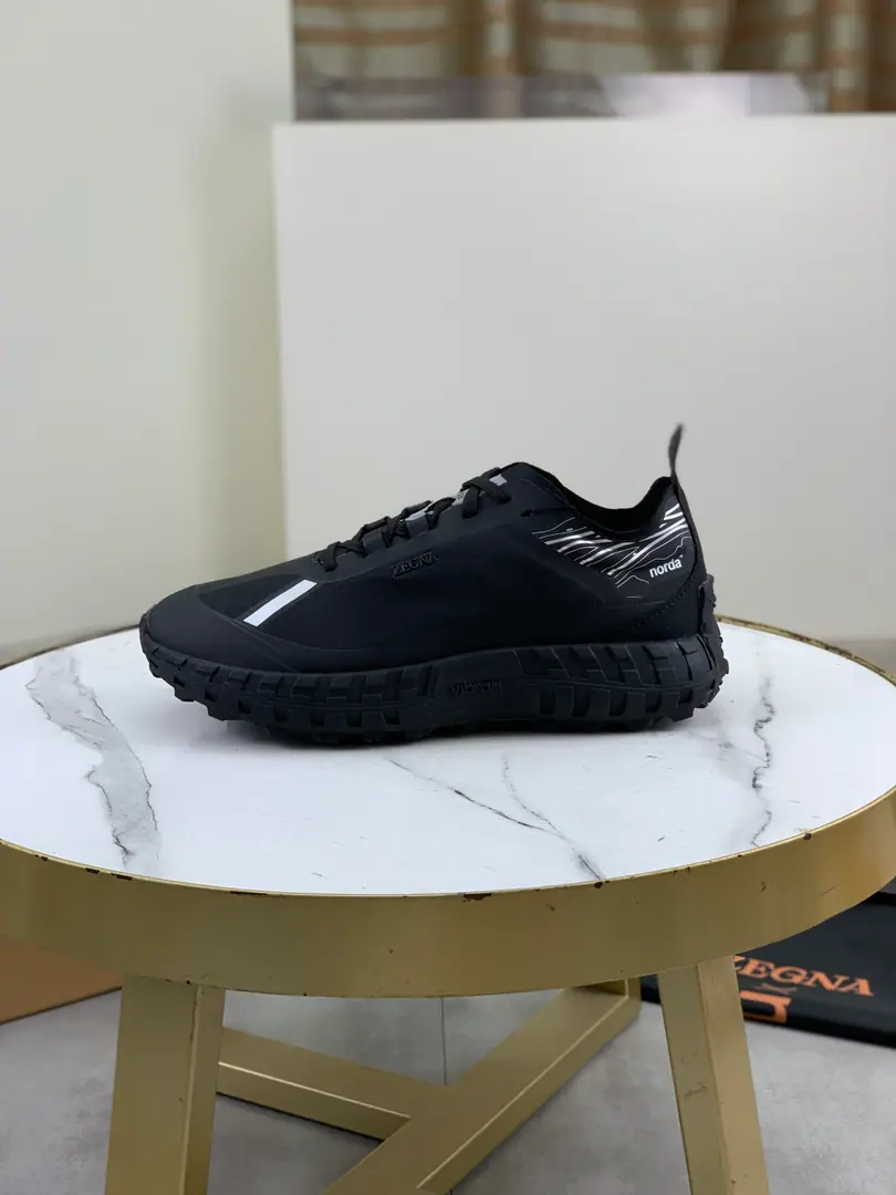 Plant prices Real value Top Version ZEGNA x norda™Jenya. Joint contributions Outdoor Off-road. Run-off shoes. Leisure Sports shoes Monopoly. Jenya. x norda™ Technology-based sports shoes blended in elegant style and precision-run shoe technology, Working to design high performance. The shoe is used on the side of the shoe. Dyneema® The material is made of material., It's a light match. Vibram® Shoes under the sole.. Embrace with reflection details, It's a brand-marked logo., Make the whole thing look like a man. ▪️ Fabulous.: Original custom technology air network ▪️ Uchi.: The original custom-made air network. ▪️ Shoes under the sole.: Original modeling smooth-foil bubble material ▪️ Bottom: 4CM ▪️ Size: 39-46