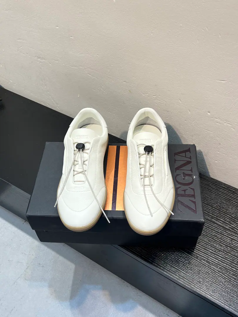Jenya.《zegna*》Latest·Explosive. Leisure shoes., Top brand♠️Luxury~Requisitions, Top~Quality. The shoe face is to be paired with a gas-frozen fabric with a ten-frozen pony mat., - Fine work.. The original fashion style is soft and rubber-resistant., The upper feet are soft and comfortable., Physically filmed material is even better., Size: 38-44（45Do it.）