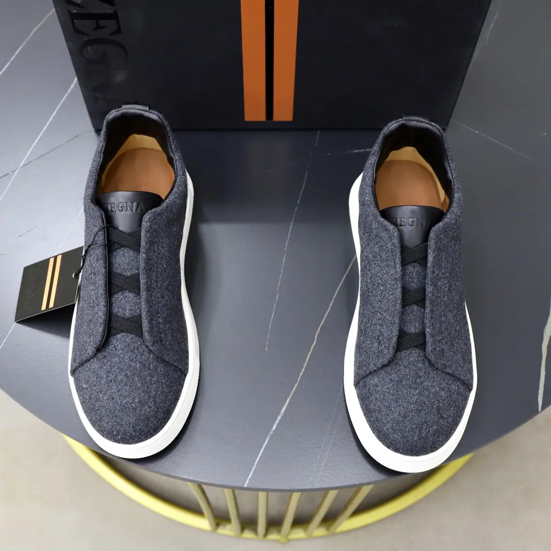 Get out of the factory.《Zegna》【Classic First List•Version】Jenya.: Top🔝Requisitions🔍🔍The latest man's office is being sold simultaneously., Italy🇮🇹Imported quality original: 🔝Branded cow-backed cow skin.·Shoe-tucking brand.logo: Highlight（High-end·- How expensive.·Slot）·I'm a researcher.（Italy🇮🇹Yes, it is.🐂In the cow's skin.）, Shoes under the sole.: The original plant is used for the original base., Double-layer active formation: Ultra Light Original Otsumi!·Environmental protection·Pumper·It's so light.·Comfortable.·🌲🌲🌲·Physical shoot🎬It's even better in shape.🔍🔍High Quality·- With a single.;You can come in and out of the counter., StandardSize:38.39.40.41.42.43.44.#（Make a reservation.45#）Gian[Coffee.]Welcome to the playlist.……☕️☁