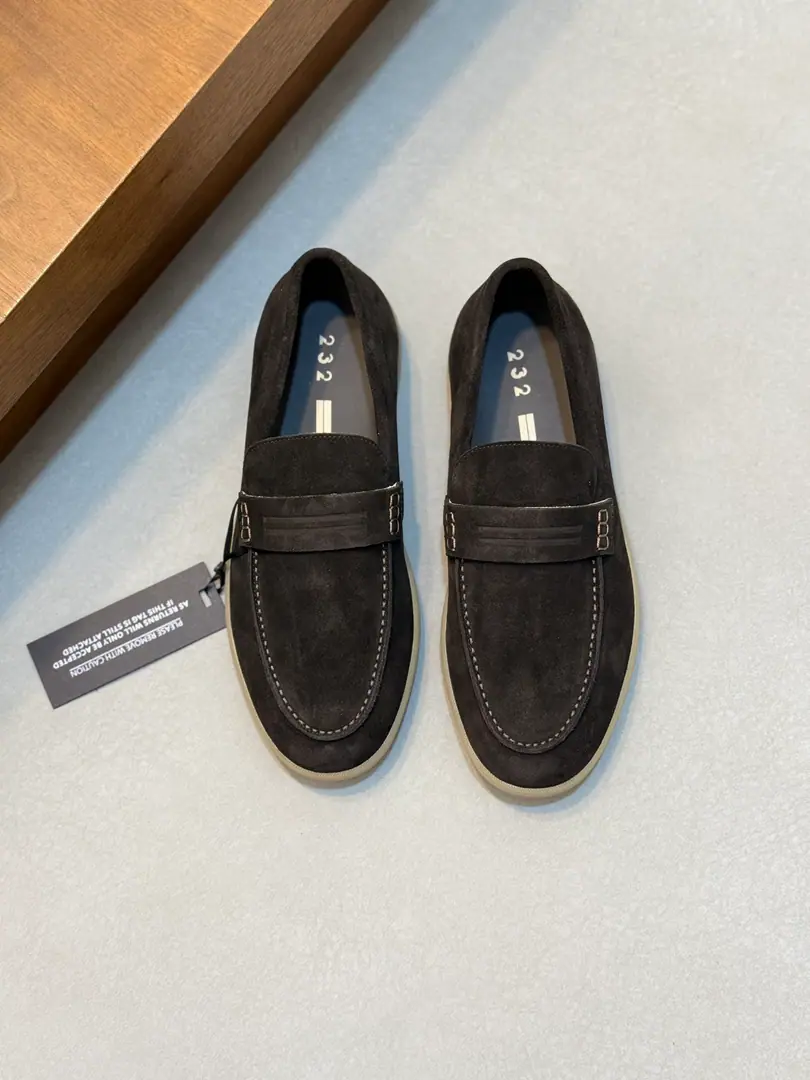 Bring the plane box.Ermenegildo Zegna Jenya. Old Money. Pyre skin./Pecktail. - Tetsu-shoes. This one. Old Money. - Tetsu-shoes. The fabric is made of a grain of cow skin with a velvet face., The tie is designed to be modern and retro-looking.. I'm so creative. I'm so excited about the way that I'm going to put my shoes on.. Natural rubber shoes are so powerful., Shoe mattress with custom design. This German sports shoe is in the Jenie Oasis.（Oasi Zegna） The name of the highway., Show the flexibility of brands to the times.. The soles are light and flexible., Nice catch.. A new, asymmetrical shoe bottom-strateinal salute. The early appearance of the highway.. Signal same-synthetic sew lines and side branding are mutually reinforcing., The symbol of the uniquely fashioned version of the Jania brand... It's more sophisticated with a leather leather shirt.. Version and Product Details: Pyre skin./Fly, leather., In the skin of a posh cow., Shoe pads.. Bottom-of-the-line sutures, practice, The base of the honey-colored natural rubber shoes., ♪ Dismantled memory shoes, To add a modern sense of motion to this leisure shoe.. Product Code: LHSOY-S8218Z-TDM Italian manufacture. Size: 39/40/41/42/43/44/45,Standard leather shoe size. Box packing, Take the bag with the shoe.！