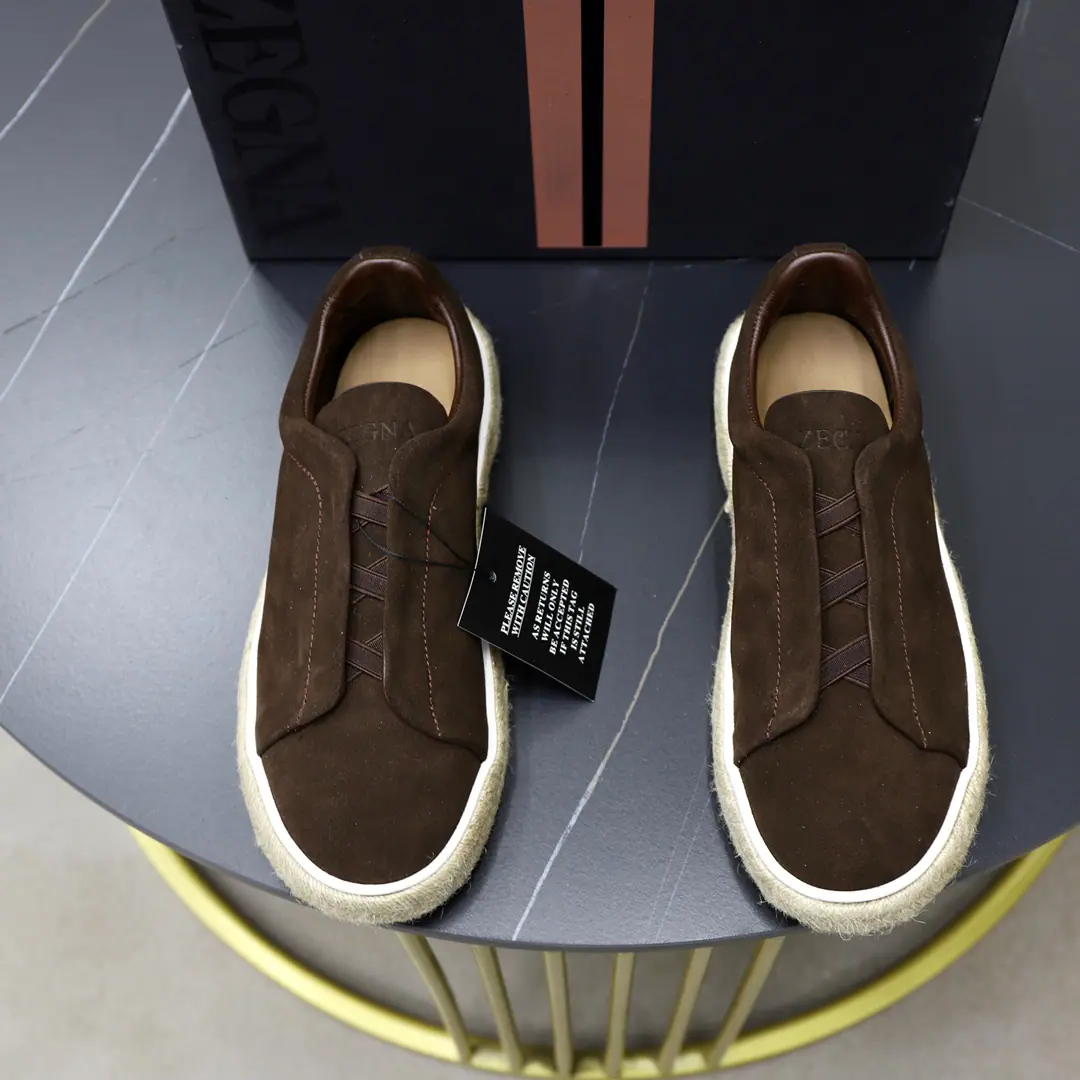 Get out of the factory.《Zegna》【Classic First List•Version】Jenya.: Top🔝Requisitions🔍🔍The latest man's office is being sold simultaneously., Italy🇮🇹Imported quality original: 🔝Branded cow-backed cow skin.·Shoe-tucking brand.logo: Highlight（High-end·- How expensive.·Slot）·I'm a researcher.（Italy🇮🇹Yes, it is.🐂In the cow's skin.）, Shoes under the sole.: The original plant is used for the original base., Double-layer active formation: Ultra Light Original Otsumi!·Environmental protection·Pumper·It's so light.·Comfortable.·🌲🌲🌲·Physical shoot🎬It's even better in shape.🔍🔍High Quality·- With a single.;You can come in and out of the counter., StandardSize:38.39.40.41.42.43.44.#（Make a reservation.45#）Gian[Coffee.]Welcome to the playlist.……☕️☁