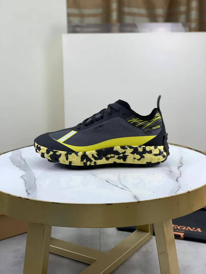 Plant prices Real value Top Version ZEGNA x norda™Jenya. Joint contributions Outdoor Off-road. Run-off shoes. Leisure Sports shoes Monopoly. Jenya. x norda™ Technology-based sports shoes blended in elegant style and precision-run shoe technology, Working to design high performance. The shoe is used on the side of the shoe. Dyneema® The material is made of material., It's a light match. Vibram® Shoes under the sole.. Embrace with reflection details, It's a brand-marked logo., Make the whole thing look like a man. ▪️ Fabulous.: Original custom technology air network ▪️ Uchi.: The original custom-made air network. ▪️ Shoes under the sole.: Original modeling smooth-foil bubble material ▪️ Bottom: 4CM ▪️ Size: 39-46